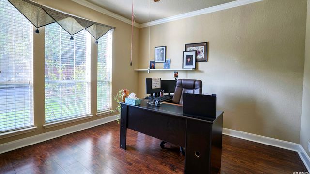 3422 Pinnacle Dr, San Antonio, TX 78261