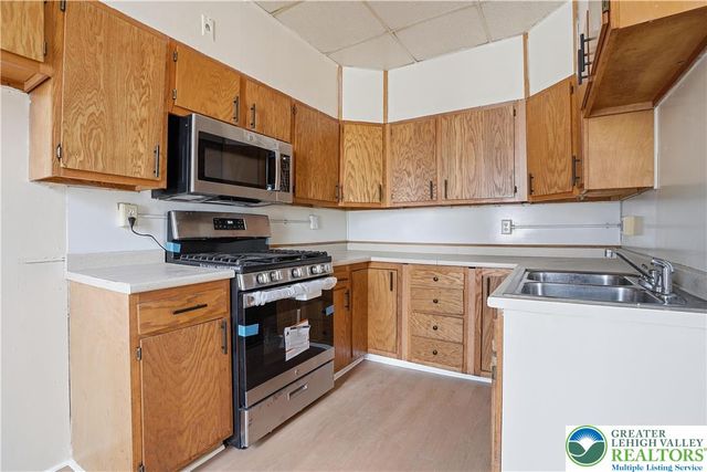 1141 Emmett Street, Allentown City, PA 18102