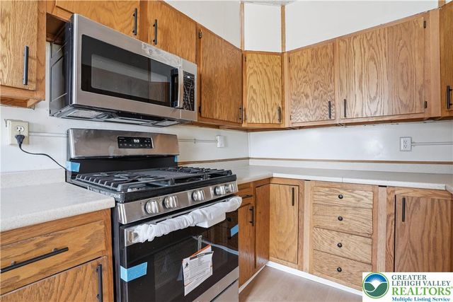 1141 Emmett Street, Allentown City, PA 18102