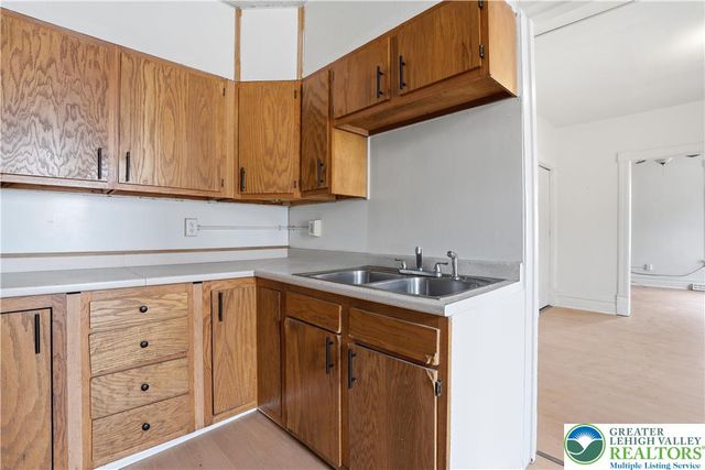 1141 Emmett Street, Allentown City, PA 18102