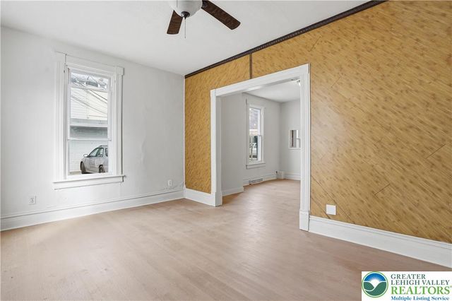 1141 Emmett Street, Allentown City, PA 18102
