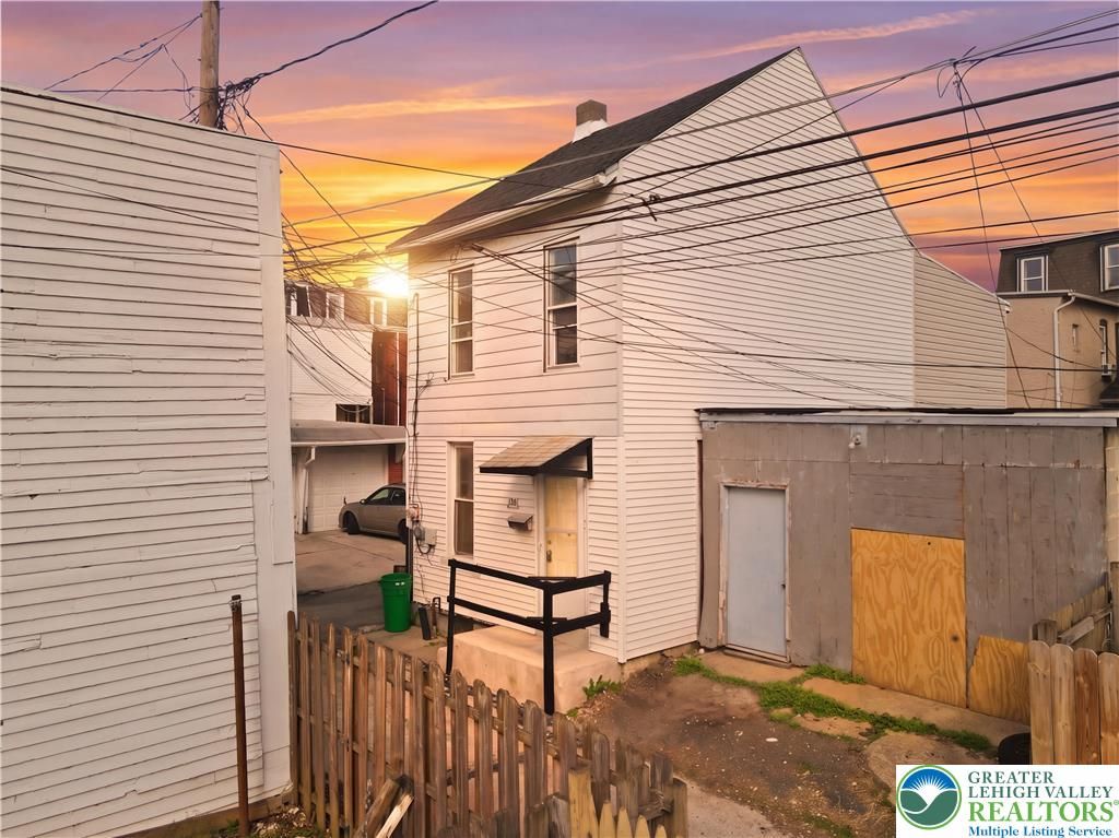 1141 Emmett Street, Allentown City, PA 18102