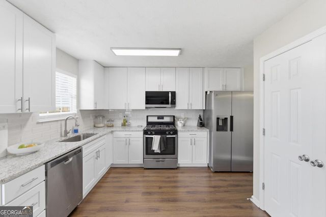 10 Adelaide Drive, Covington, GA 30016