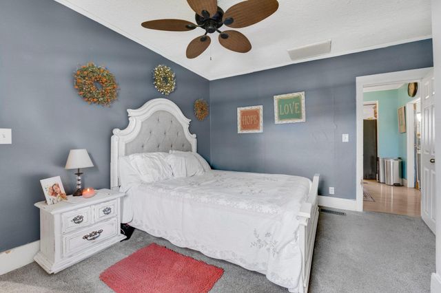 1605 E Clark Street, Warsaw, IN 46580