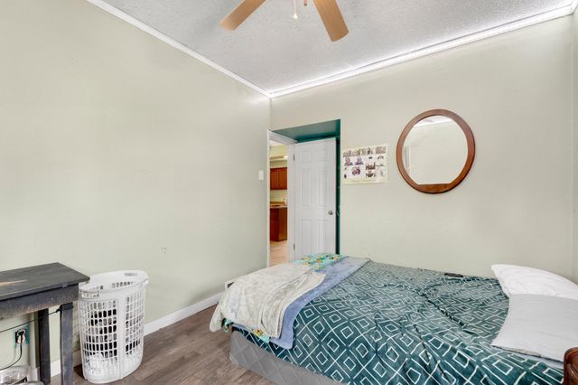 1605 E Clark Street, Warsaw, IN 46580