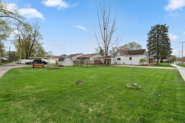 1605 E Clark Street, Warsaw, IN 46580