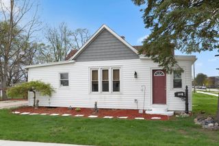 1605 E Clark Street, Warsaw, IN 46580