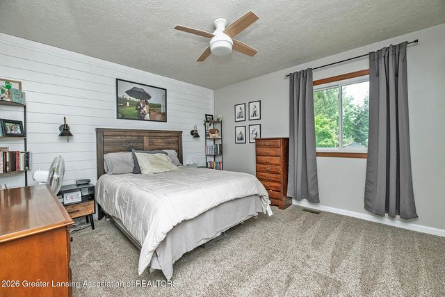 4625 Glenberry Drive, Holt, MI 48842