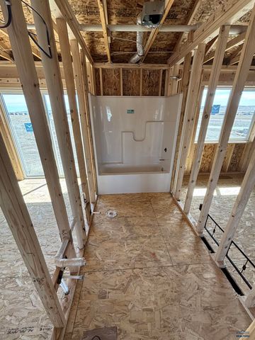 865 BUSHNELL CT, Box Elder, SD 57719