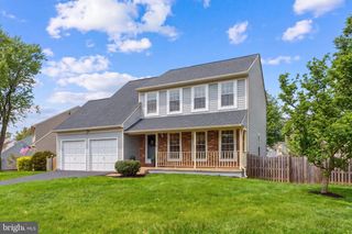 2982 EMERALD CHASE DR, Herndon, VA 20171