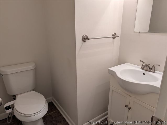 951 Creek Side Run, Fayetteville, NC 28303