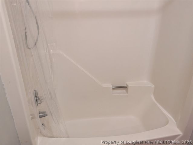 951 Creek Side Run, Fayetteville, NC 28303