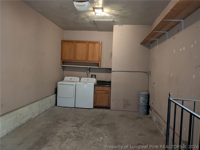 951 Creek Side Run, Fayetteville, NC 28303