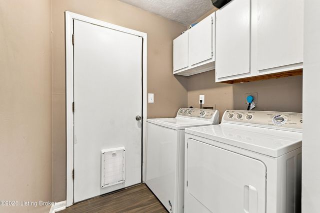 9904 Phoenix Trail, Louisville, KY 40223