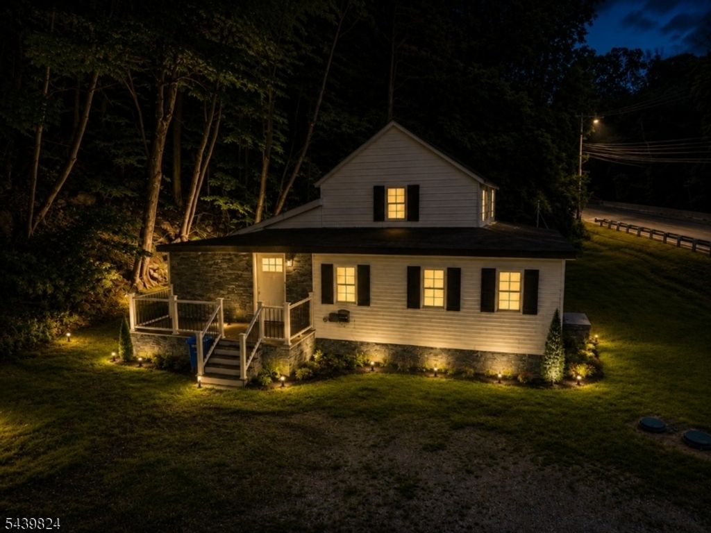 370 Us Highway 206, Byram Twp., NJ 07821