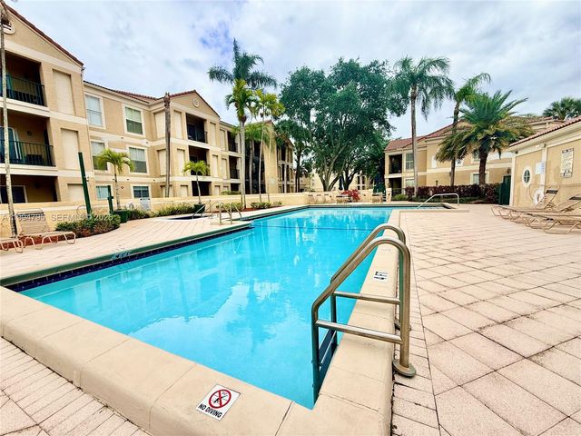 733 Riverside Dr 1215, Coral Springs, FL 33071