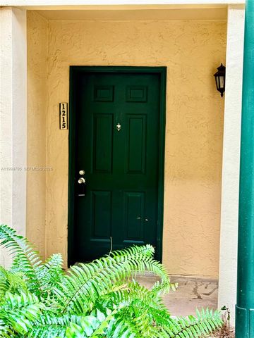 733 Riverside Dr 1215, Coral Springs, FL 33071