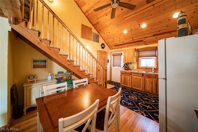 35 Billow Beach, Ashtabula, OH 44004