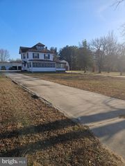 2903 S LINCOLN AVENUE, Vineland, NJ 08361