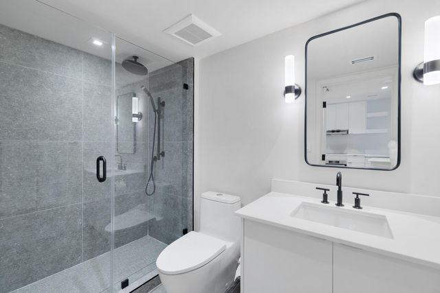 2301 Collins Ave 512, Miami Beach, FL 33139