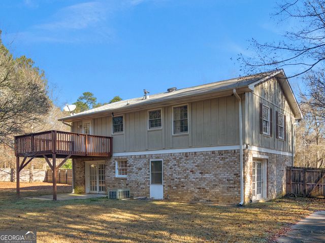 1626 Pinebrook Drive, Griffin, GA 30224