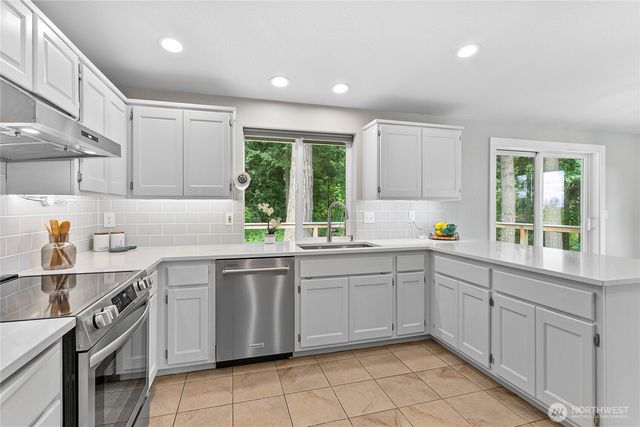 3881 Magrath Road, Bellingham, WA 98226