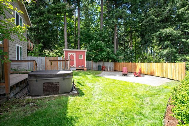 3881 Magrath Road, Bellingham, WA 98226