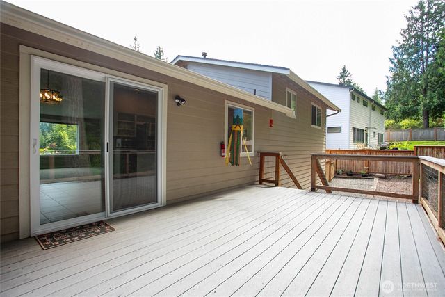 3881 Magrath Road, Bellingham, WA 98226