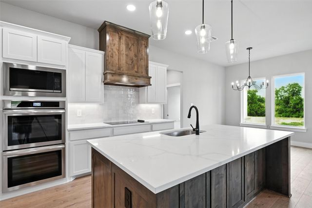 229 Kilkenny Road, Poolville, TX 76008