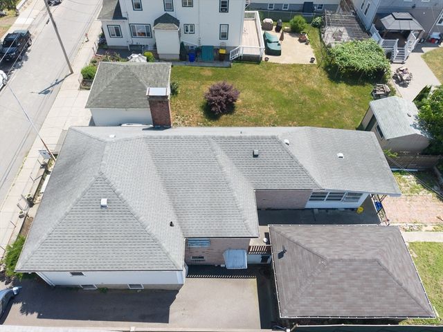 65 Beattie St, Fall River, MA 02723