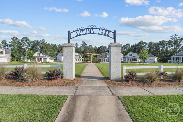 15 Oakhaven Lane, Savannah, GA 31419