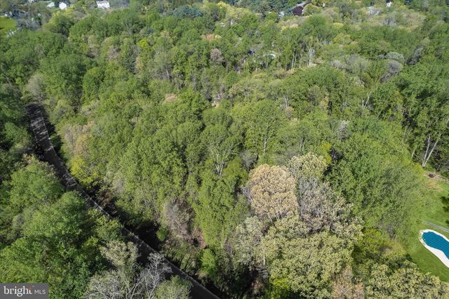 2204 HARMONY WOODS RD, Owings Mills, MD 21117