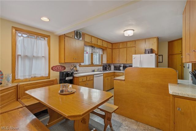 118 Gordon Avenue, Wadsworth, OH 44281