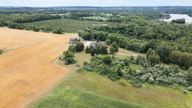 3604 W Lever Road, Hart, MI 49420