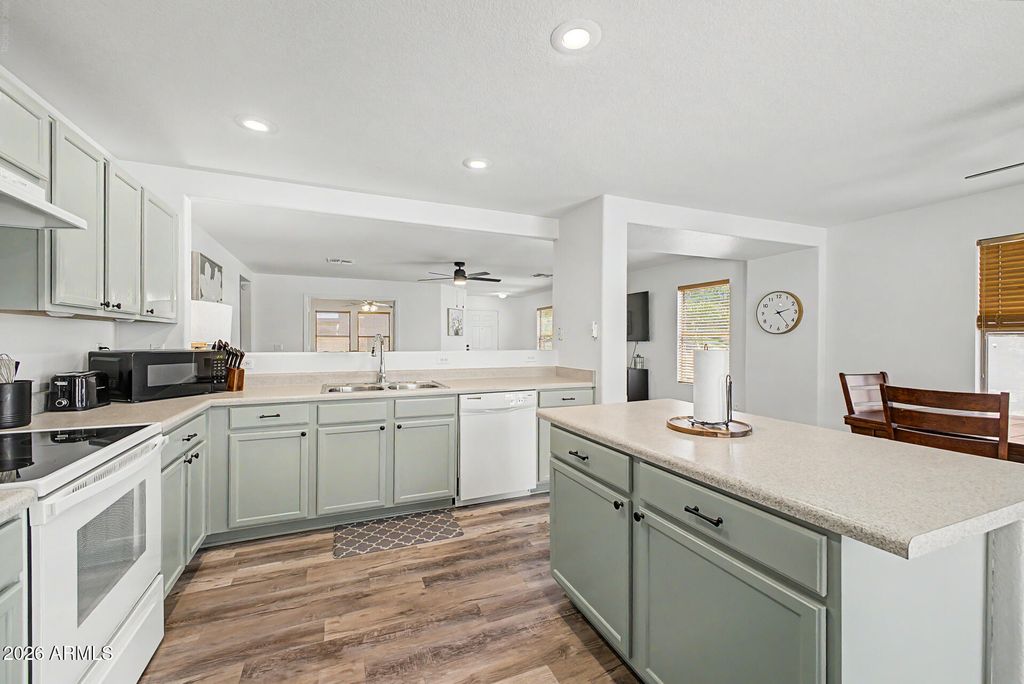 17054 W RIMROCK Street, Surprise, AZ 85388 — photo 4