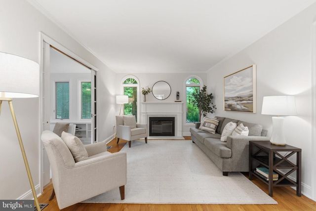 10174 BESSMER LN, Fairfax, VA 22032