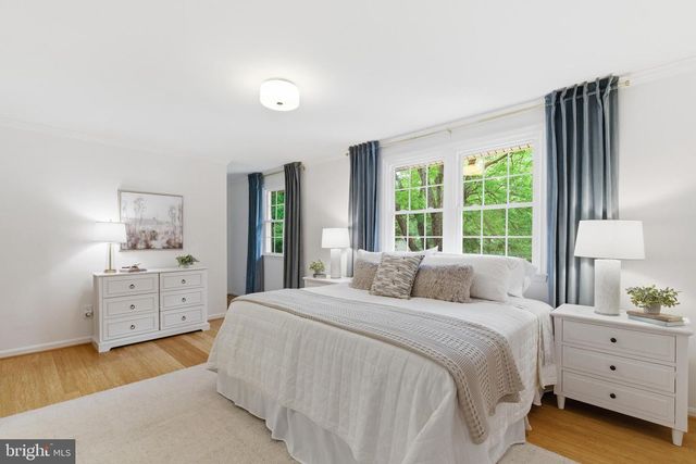 10174 BESSMER LN, Fairfax, VA 22032