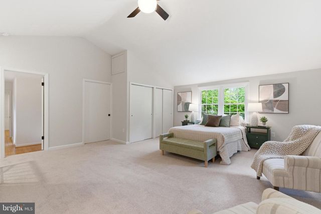 10174 BESSMER LN, Fairfax, VA 22032