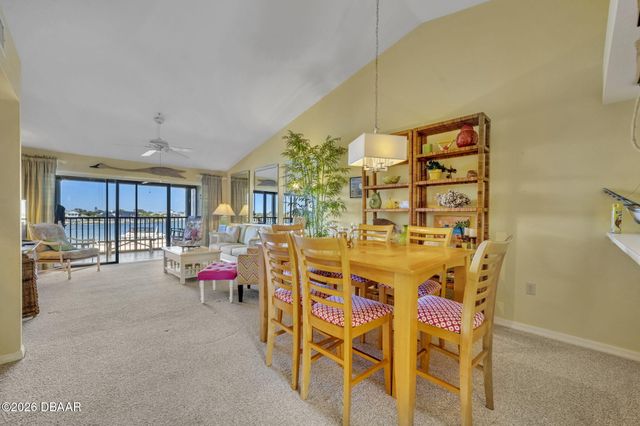 440 Bouchelle Dr Apt 302, New Smyrna Beach, FL 32169