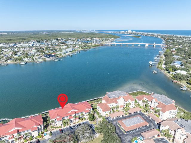 440 Bouchelle Dr Apt 302, New Smyrna Beach, FL 32169