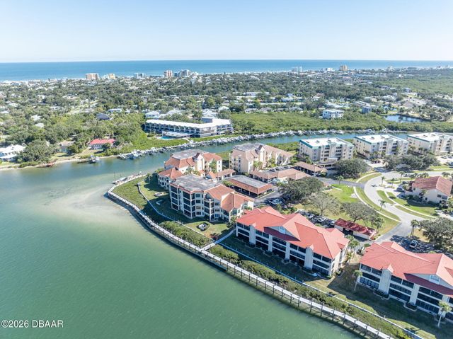 440 Bouchelle Dr Apt 302, New Smyrna Beach, FL 32169