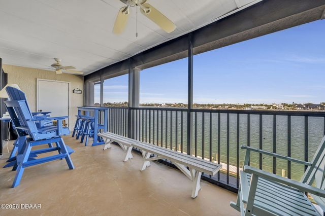 440 Bouchelle Dr Apt 302, New Smyrna Beach, FL 32169