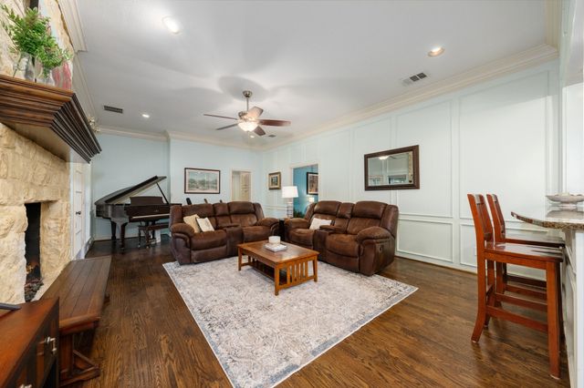 229 Merriman Drive, Highland Village, TX 75077