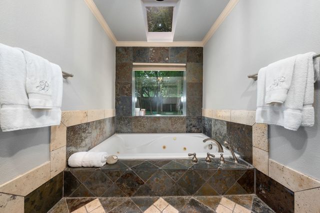 229 Merriman Drive, Highland Village, TX 75077