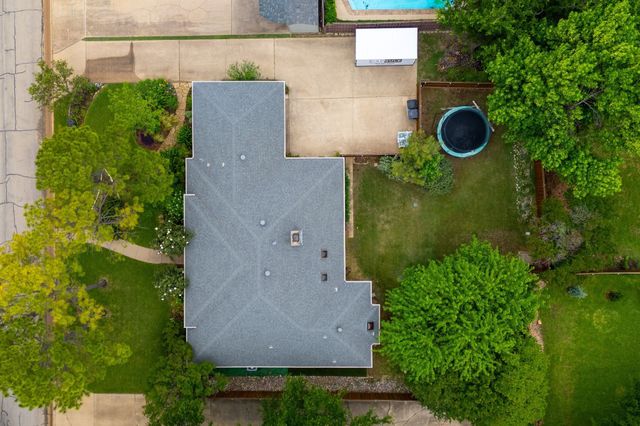 229 Merriman Drive, Highland Village, TX 75077