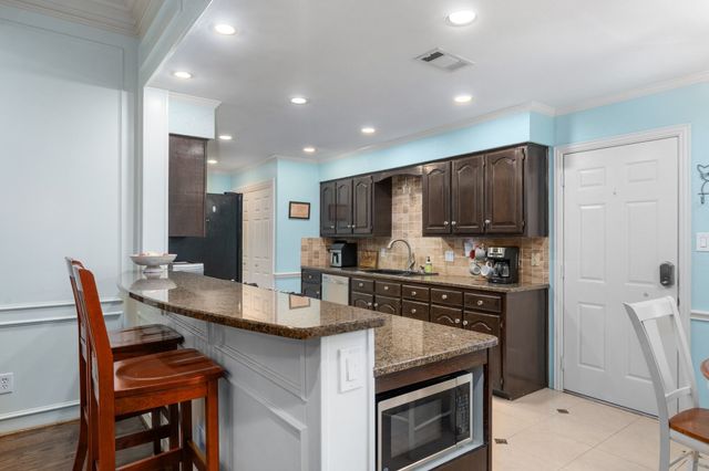 229 Merriman Drive, Highland Village, TX 75077