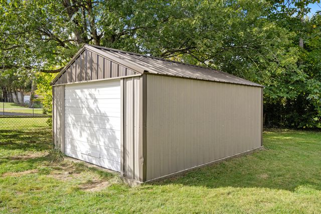 106 Lois Street, Lawrenceburg, KY 40342