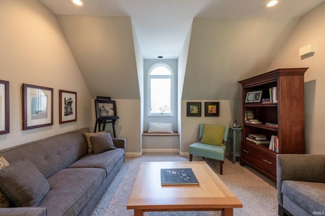 5200 S Leonard Springs Road, Bloomington, IN 47403