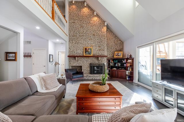 5200 S Leonard Springs Road, Bloomington, IN 47403