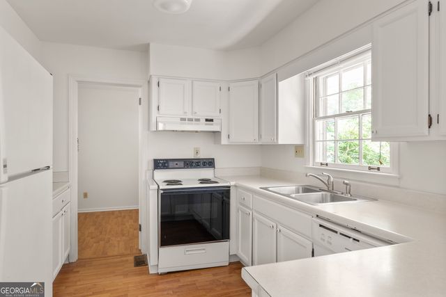 2569 Wilson Woods Drive, Decatur, GA 30033